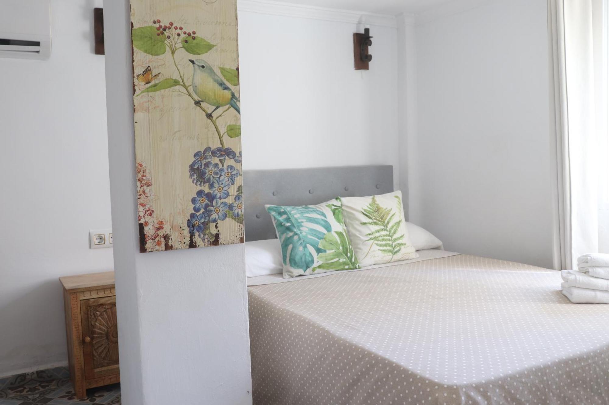 Hostal La Paloma I Calpe Ngoại thất bức ảnh