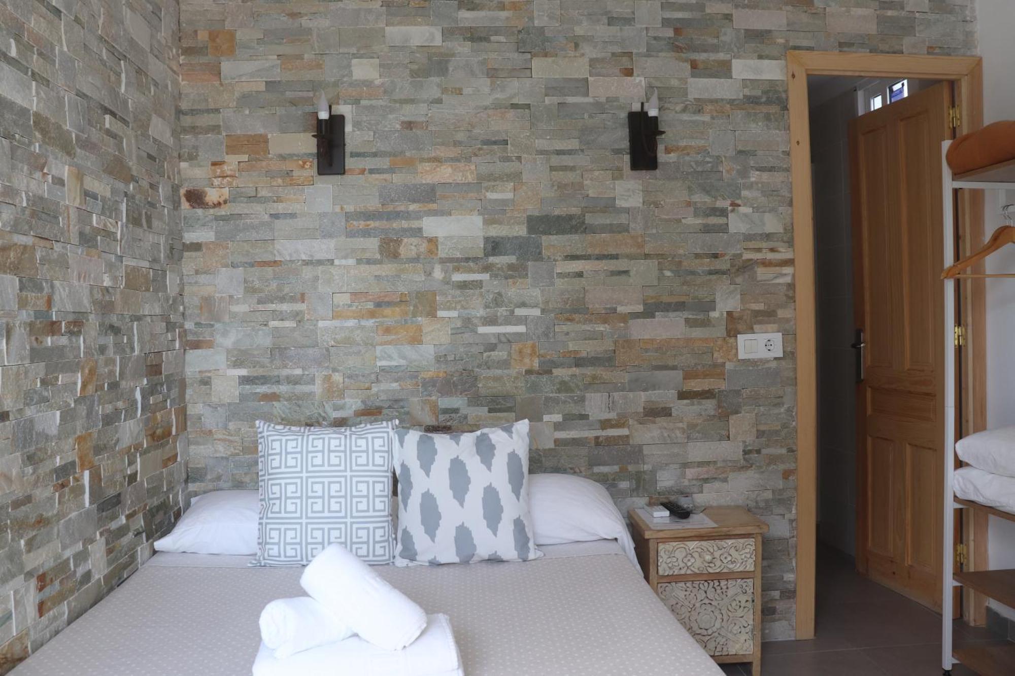 Hostal La Paloma I Calpe Ngoại thất bức ảnh