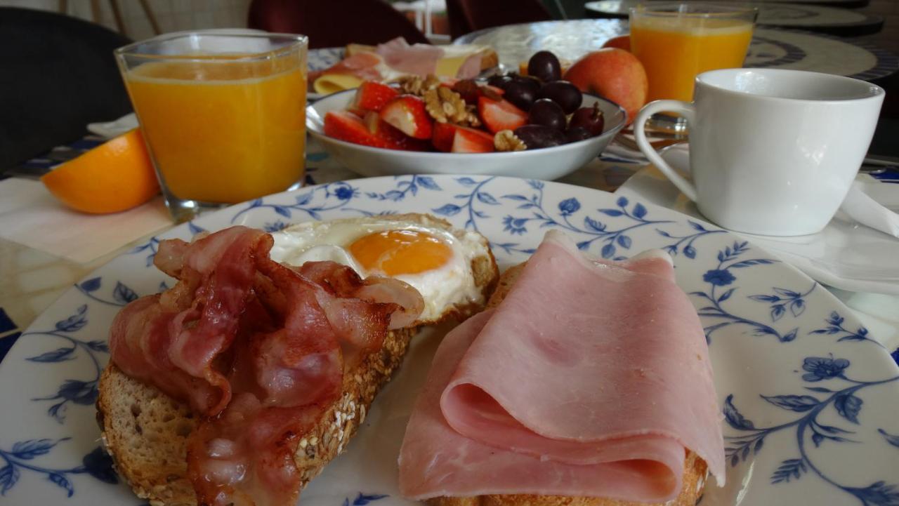 Hostal La Paloma I Calpe Ngoại thất bức ảnh